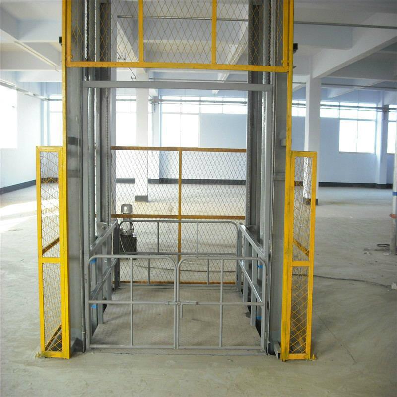 導軌式升降機在市場中的用途(圖1) \