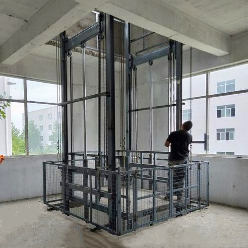 導軌式升降貨梯的優勢(圖1) \